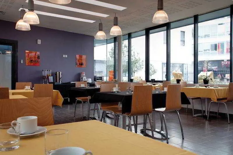 Lagrange Les Rives De Seine 3*